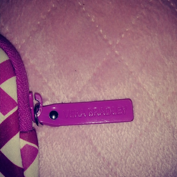 Vera Bradley E-Sleeve Mini IPad/Tablet Case. - Picture 3 of 6